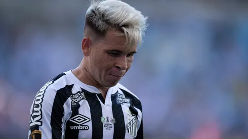 Foto: Jorge Rodrigues/AGIF – Situação de Soteldo é atualizada no Santos