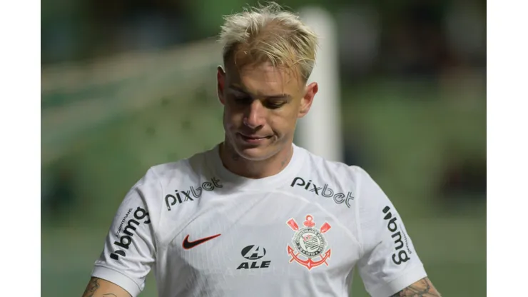 Foto: Alessandra Torres/AGIF - Róger Guedes em partida pelo Corinthians