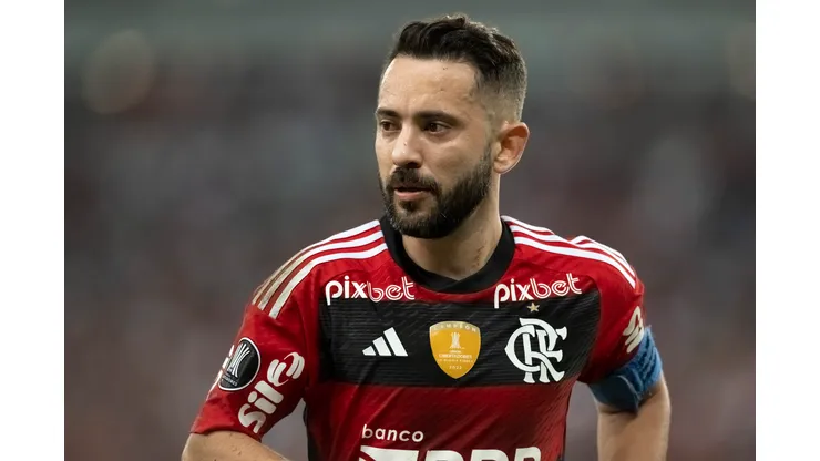 Foto: Jorge Rodrigues/AGIF - Everton Ribeiro toma decisão e assunto chega ao Internacional