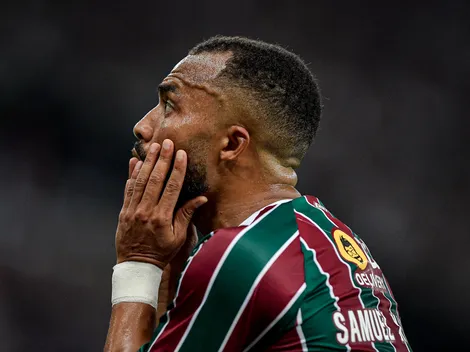 Torcida do Fluminense fica revoltada com expulsão de Samuel Xavier em empate na Libertadores