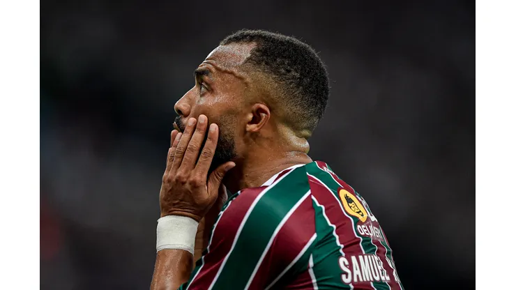RJ - RIO DE JANEIRO - 24/08/2023 - LIBERTADORES 2023, FLUMINENSE X OLIMPIA - Samuel Xavier jogador do Fluminense durante partida contra o Olimpia no estadio Maracana pelo campeonato Libertadores 2023. Foto: Thiago Ribeiro/AGIF