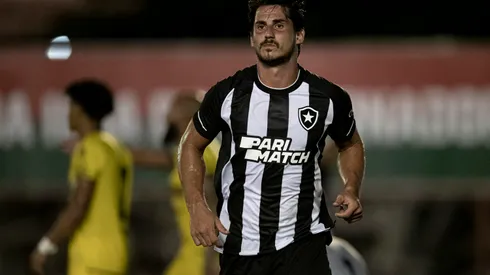 RJ – Rio de Janeiro – 26/01/2023 – CARIOCA 2023, BOTAFOGO X MADUREIRA – Gabriel Pires jogador do Botafogo comemora seu gol durante partida contra o Madureira no estadio Luso Brasileiro pelo campeonato Carioca 2023. Foto: Jorge Rodrigues/AGIF