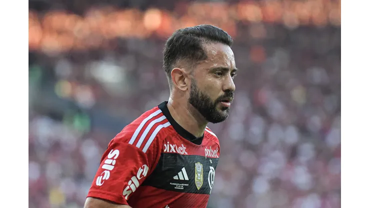 Foto: Thiago Ribeiro/AGIF - Everton Ribeiro interessa ao Internacional