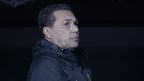 Foto: Marcello Zambrana/AGIF – Luxemburgo fala sobre desempenho de Rojas.