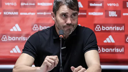 Foto: Robson Mafra/AGIF – Coudet explica decisão contra o Athletico.