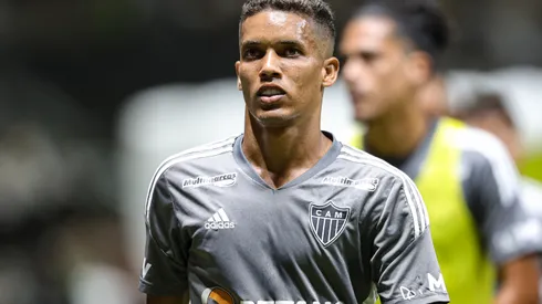 Foto: Gilson Lobo/AGIF – Pedrinho fala sobre início complicado no Atlético.