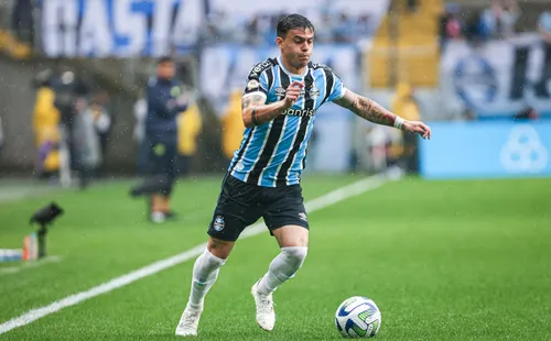 Foto: Maxi Franzoi/AGIF – Carballo