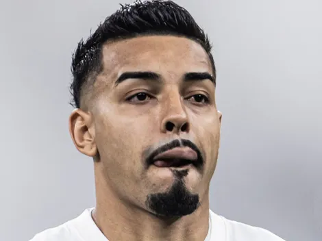 MATHEUS BIDU +1! Torcida do Corinthians 'SENTA A MÃO' em dupla na web 