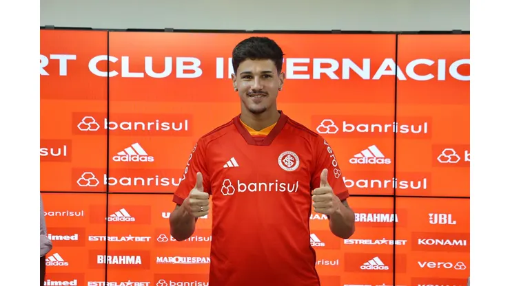 Foto: Ricardo Duarte/Internacional - Rômulo vira assunto no Internacional