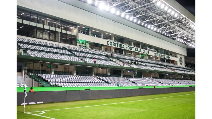 Estádio Couto Pereira. Foto: Robson Mafra/AGIF