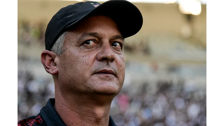 Foto: Thiago Ribeiro/AGIF - Lisca confirmou o contato do Botafogo.