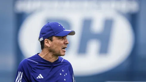 Foto: Gustavo Aleixo/Cruzeiro – Zé Ricardo toma atitude importante em sua chegada no Cruzeiro.