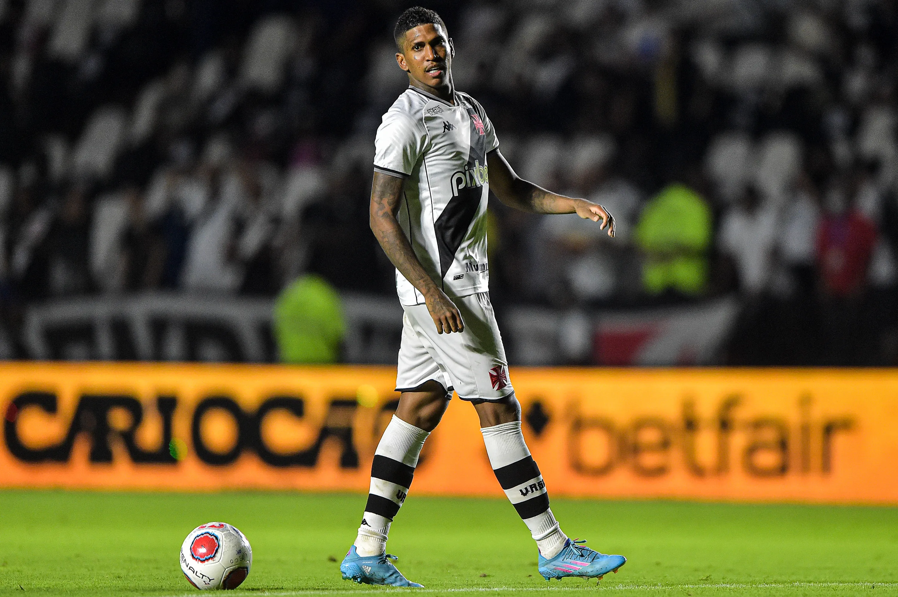 RJ – Rio de Janeiro – 29/01/2022 – CARIOCA 2022, VASCO X BOAVISTA – Raniel jogador do Vasco durante partida contra o Boavista no estadio Sao Januario pelo campeonato Carioca 2022. Foto: Thiago Ribeiro/AGIF