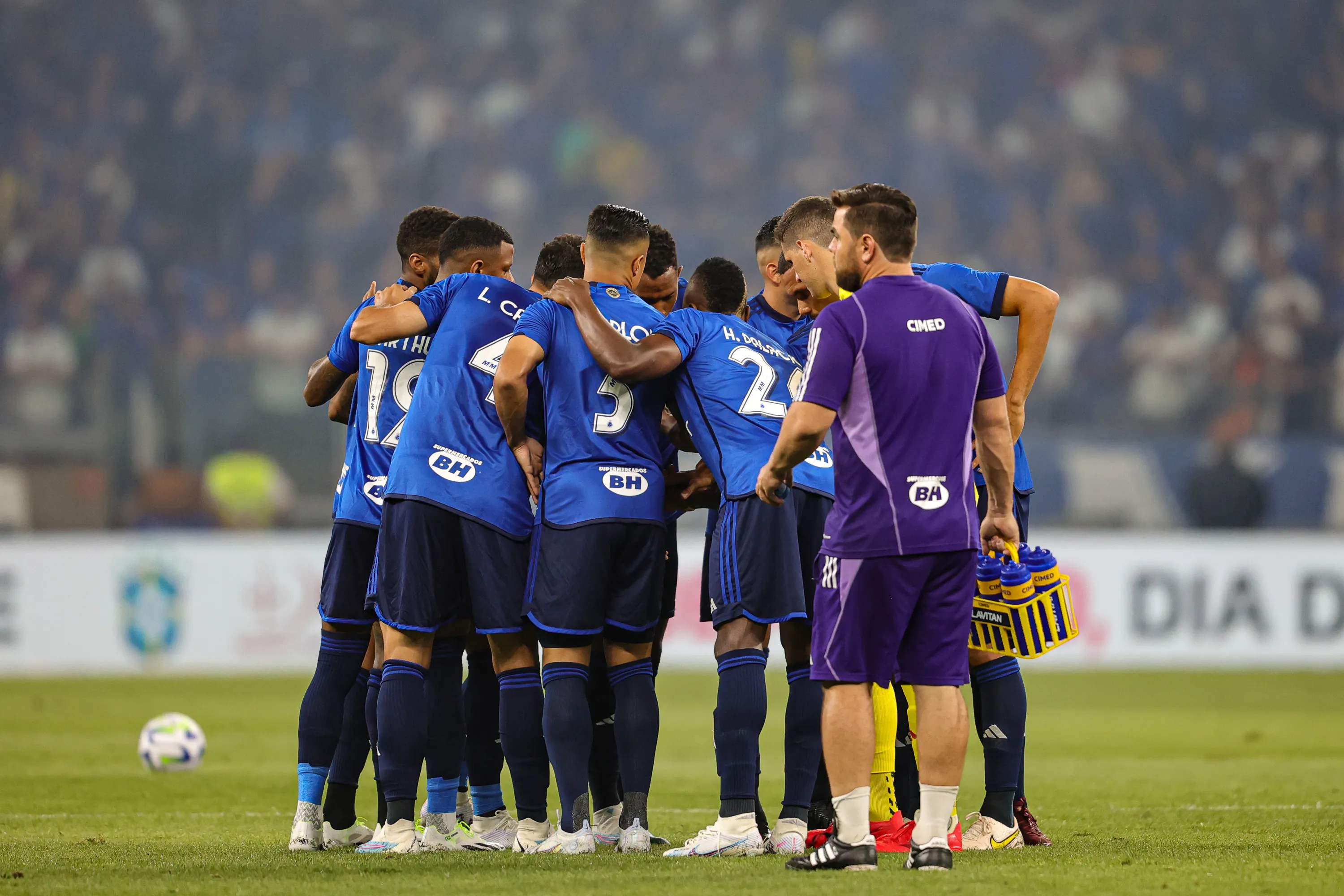 Foto: Gilson Lobo/AGIF – Elenco do Cruzeiro