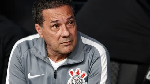 Foto: Marcello Zambrana/AGIF – Luxemburgo vive momento de pressão no Corinthians