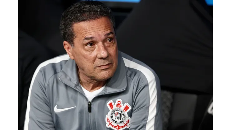 Foto: Marcello Zambrana/AGIF - Luxemburgo vive momento de pressão no Corinthians
