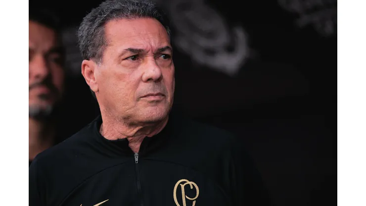 Foto: Ettore Chiereguini/AGIF - Luxemburgo barra gringo no Corinthians