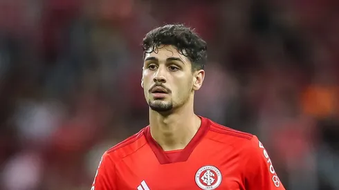 Foto: Pedro H. Tesch/AGIF – Situação de Johnny 'azeda' e informação chega ao Internacional