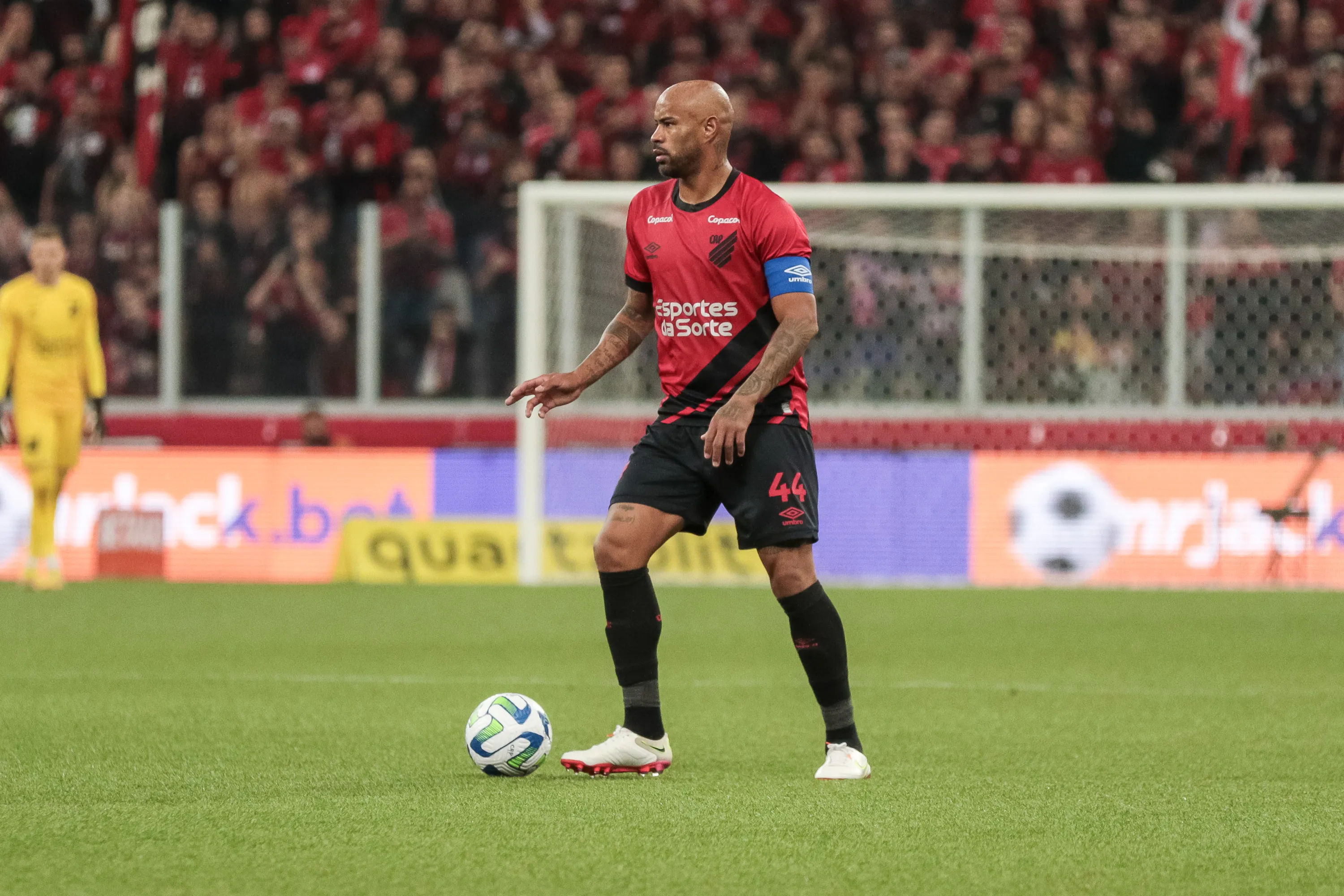 Foto: Robson Mafra/AGIF – Thiago Heleno