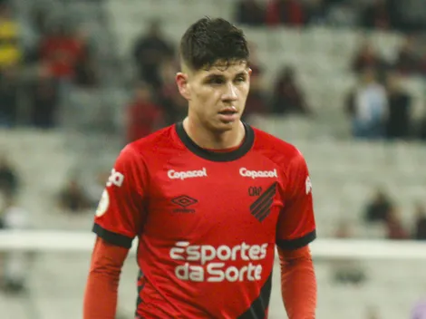 Wesley Carvalho não titubeia e faz afirmação forte sobre Zapelli