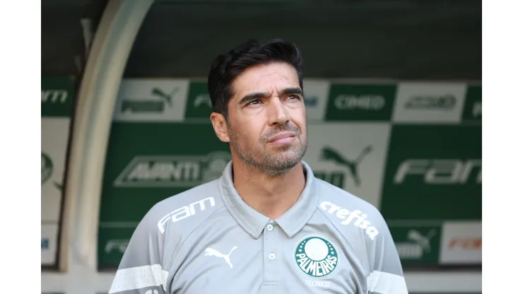 Foto: Marcello Zambrana/AGIF - Abel faz mudança no Palmeiras para o clássico