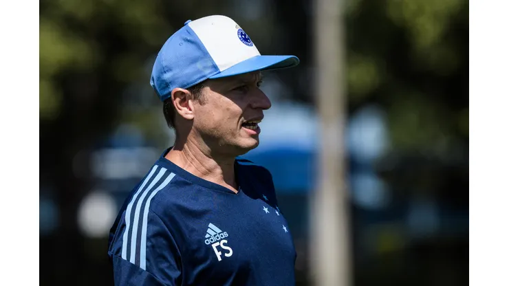 Foto: Gustavo Aleixo/Cruzeiro - Fernando Seabra será interino do Cruzeiro