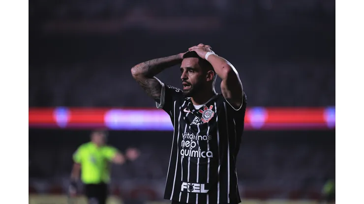 Foto: Ettore Chiereguini/AGIF - Renato Augusto vira preocupação no Corinthians