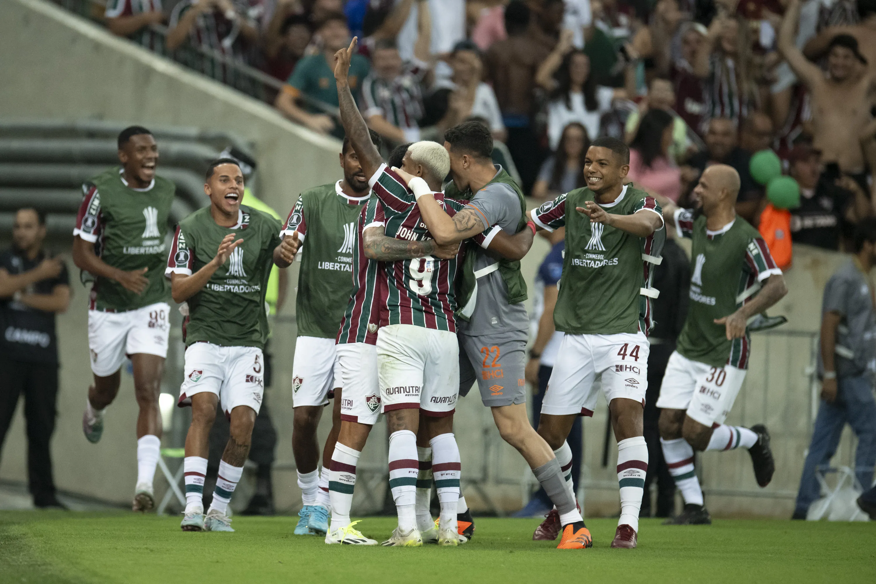 Foto: Jorge Rodrigues/AGIF – Diniz vai mandar time alternativo contra o Bahia