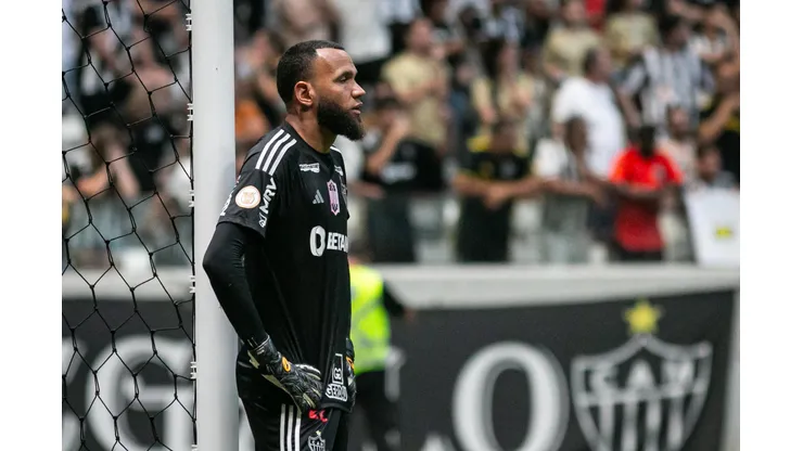 MG - BELO HORIZONTE - 22/10/2023 - BRASILEIRO A 2023, ATLETICO-MG X CRUZEIRO - Everson jogador do Atletico-MG lamenta durante partida contra o Cruzeiro no estadio Arena MRV pelo campeonato Brasileiro A 2023. Foto: Fernando Moreno/AGIF