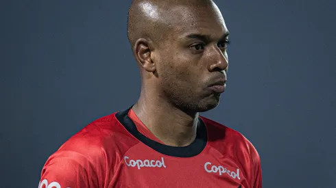 Foto: Heber Gomes/AGIF – Situação de Fernandinho 'azeda' no Athletico Paranaense