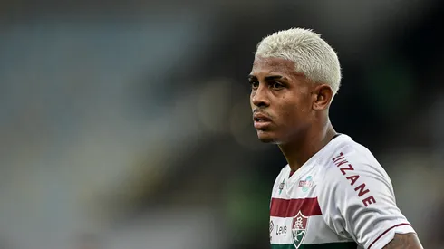 Foto: Thiago Ribeiro/AGIF – John Kennedy tem situação atualizada.