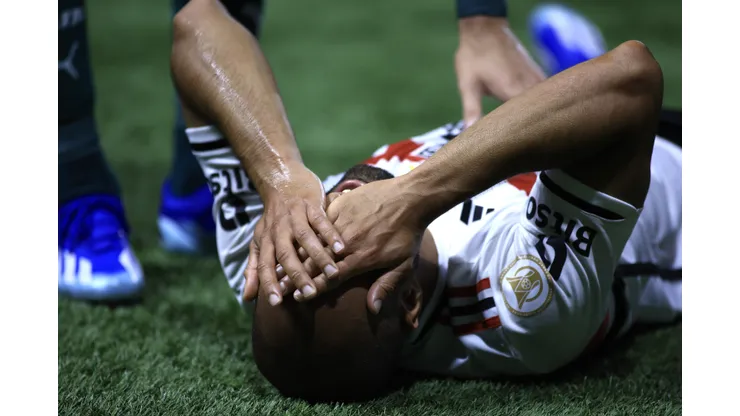 Foto: Marcello Zambrana/AGIF - São Paulo divulga situação oficial de Lucas