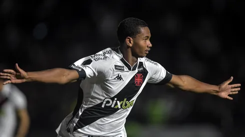 Foto: Thiago Ribeiro/AGIF - Eguinaldo chama atenção.