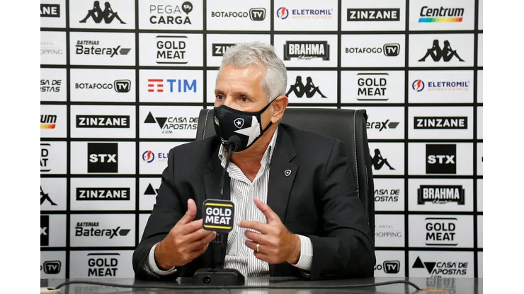 Foto: Vítor Silva/Botafogo - Vinicius Assumpção rebate Marcelo Paz