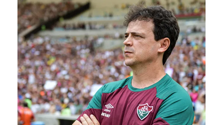 RJ - RIO DE JANEIRO - 08/10/2023 - BRASILEIRO A 2023, FLUMINENSE X BOTAFOGO - Fernando Diniz tecnico do Fluminense durante partida contra o Botafogo no estadio Maracana pelo campeonato Brasileiro A 2023. Foto: Thiago Ribeiro/AGIF