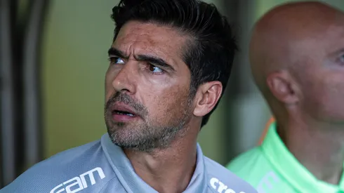 MG – BELO HORIZONTE – 30/07/2023 – BRASILEIRO A 2023, AMERICA-MG X PALMEIRAS – Abel Ferreira tecnico do Palmeiras durante partida contra o America-MG no estadio Independencia pelo campeonato Brasileiro A 2023. Foto: Fernando Moreno/AGIF