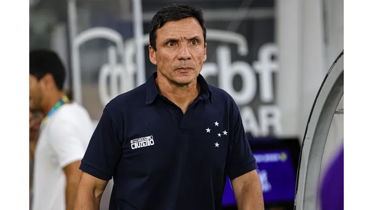 Foto: Gilson Lobo/AGIF - Zé Ricardo pode ter retorno importante.