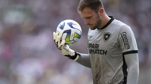 Jorge Rodrigues/AGIF- Lucas Perri, goleiro do Botafogo