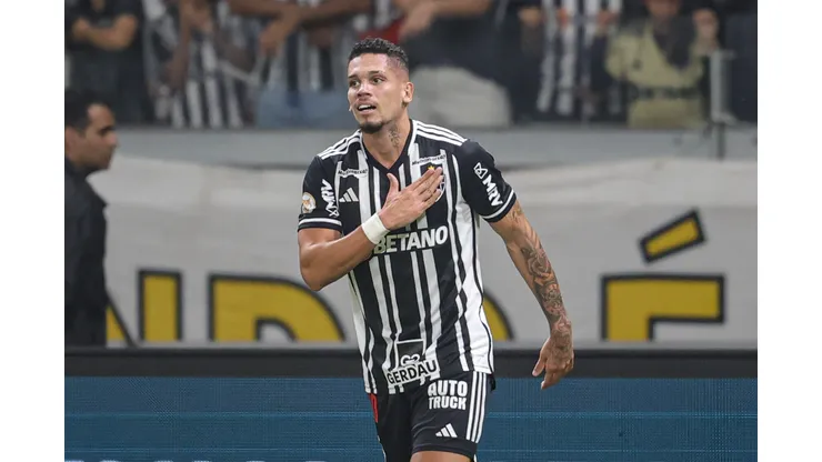 Foto: Gilson Junio/AGIF - Paulinho relembra duelo contra o Palmeiras.