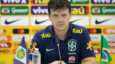 MT – CUIABA – 12/10/2023 – SELECAO BRASILEIRA, COLETIVA Fernando Diniz – Fernando Diniz treinador da Selecao Brasileira durante coletiva de imprensa realizada no Arena Pantanal. Foto: Gil Gomes/AGIF