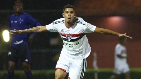 Foto: Nilton Fukuda/Saopaulofc.net – Talles Wander deve receber oportunidades no São Paulo em 2024