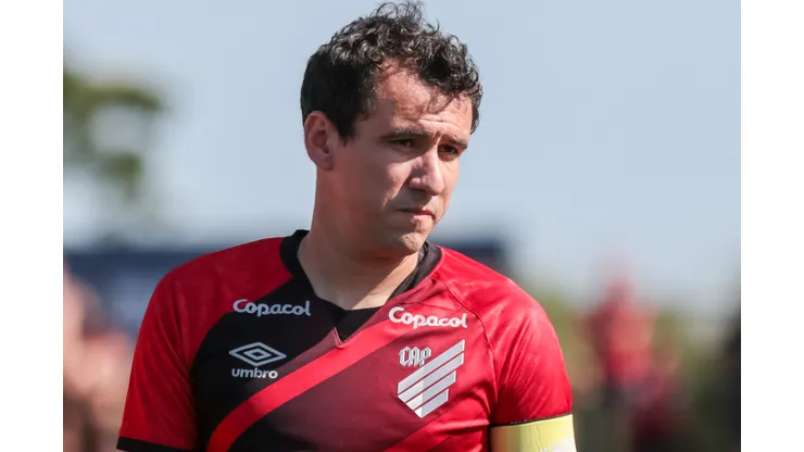 Foto: Robson Mafra/AGIF - Pablo toma decisão sobre futuro no Athletico