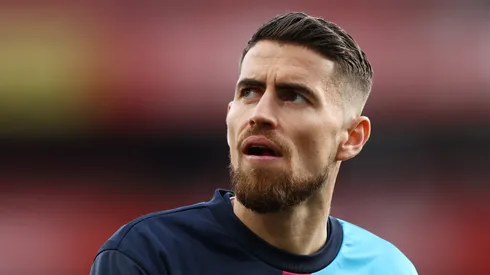 Photo by Alex Pantling/Getty Images – Casares se pronuncia sobre chance de Jorginho no São Paulo