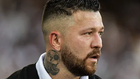 Rossi jogador do Vasco durante partida contra o Fluminense no estádio Engenhão pelo campeonato Brasileiro A 2023. Foto: Thiago Ribeiro/AGIF