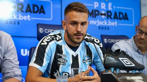 Surge informação inesperada sobre Bruno Uvini no Grêmio. Foto: Lucas Uebel/GREMIO FBPA