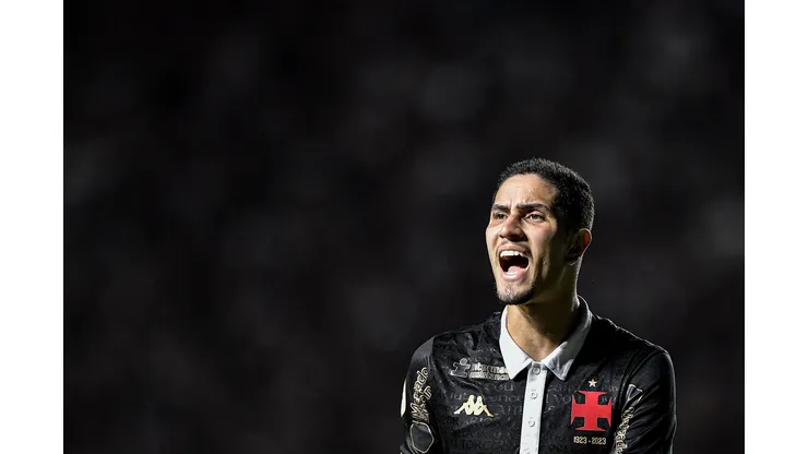 Praxedes pode virar reserva do Vasco -Foto: Thiago Ribeiro/AGIF