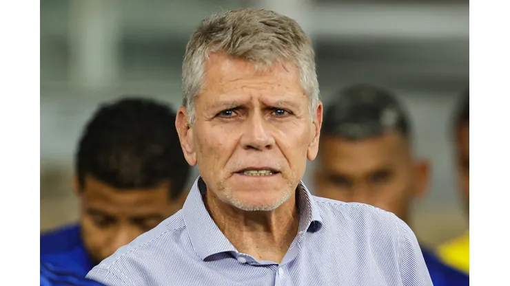 Foto: Gilson Lobo/AGIF - Paulo Autuori tem novidade para reta final do Campeonato Brasileiro.