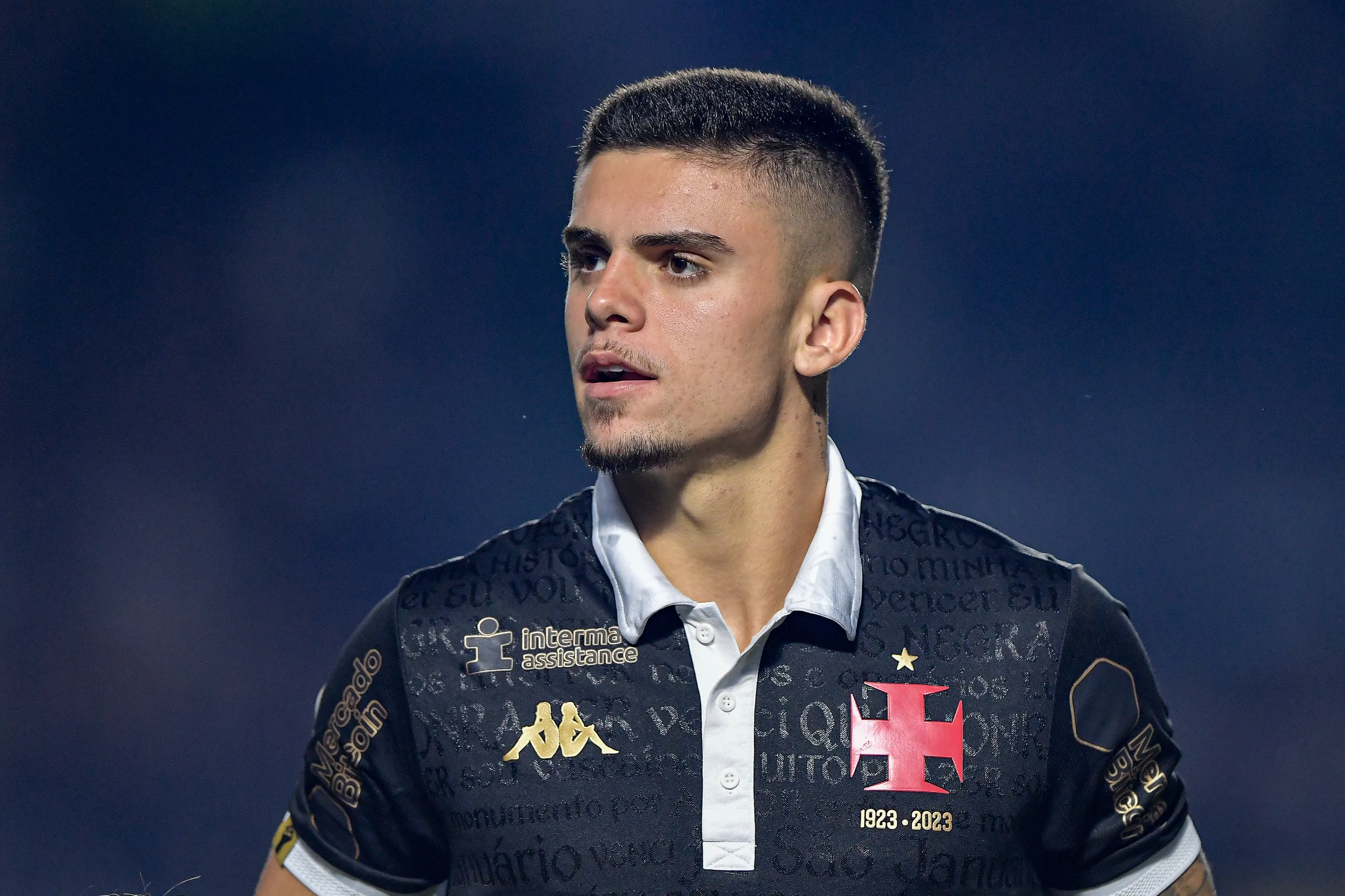 Gabriel Pec durante partida contra o Botafogo no estadio Sao Januario pelo campeonato Brasileiro A 2023. Foto: Thiago Ribeiro/AGIF