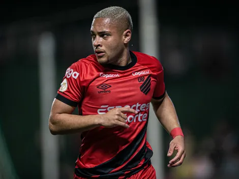 Vítor Roque chegará no Barcelona em janeiro de forma INUSITADA