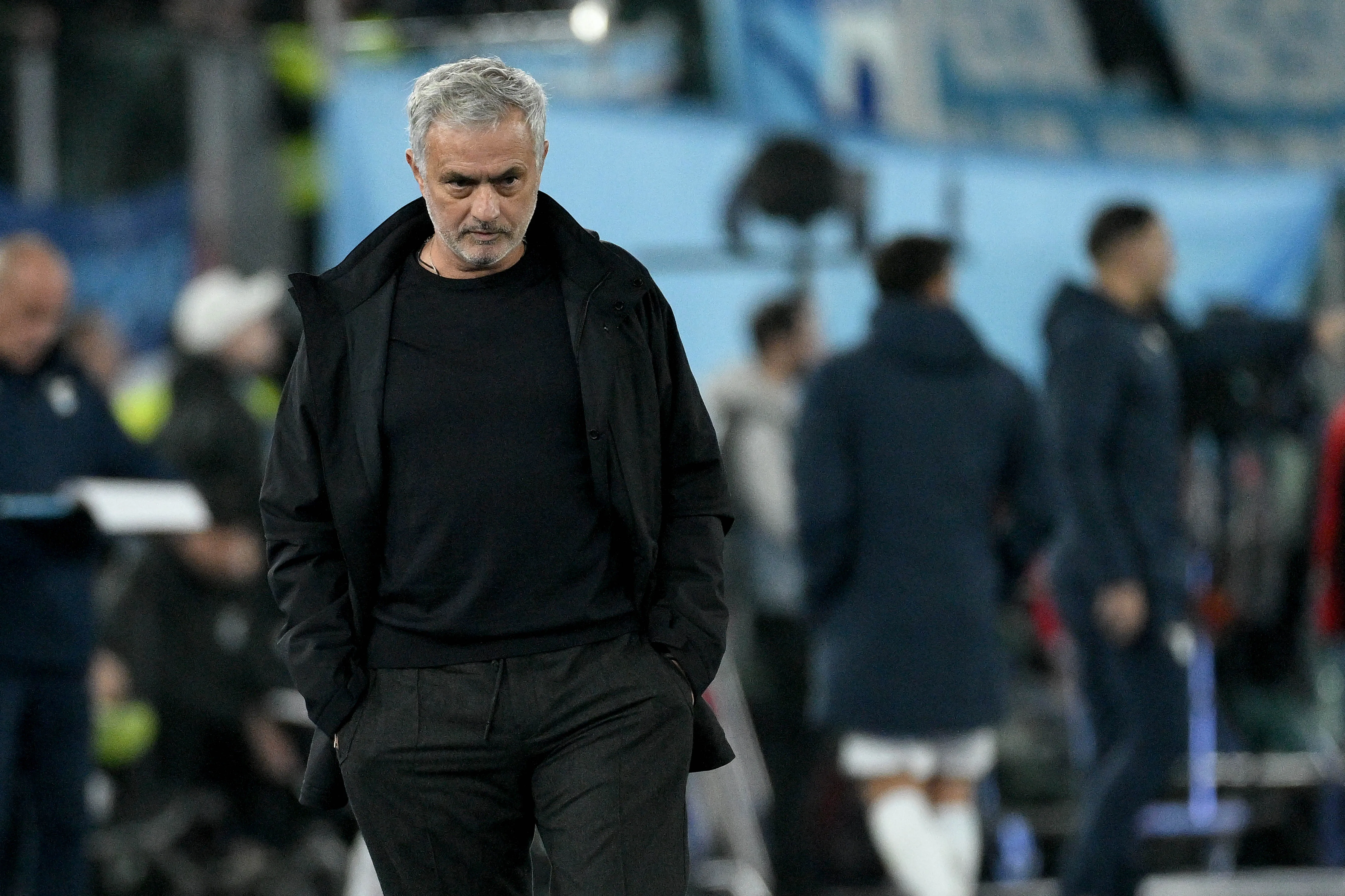 José Mourinho comanda a Roma atualmente. Foto: Marco Rosi – SS Lazio/Getty Images)